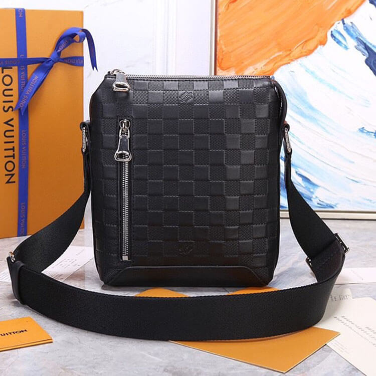 Replica LV Discovery Messenger BB N42418 (2)