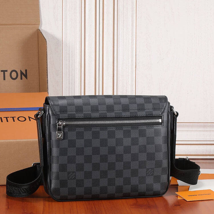 Replica LV District PM N42710 (4)
