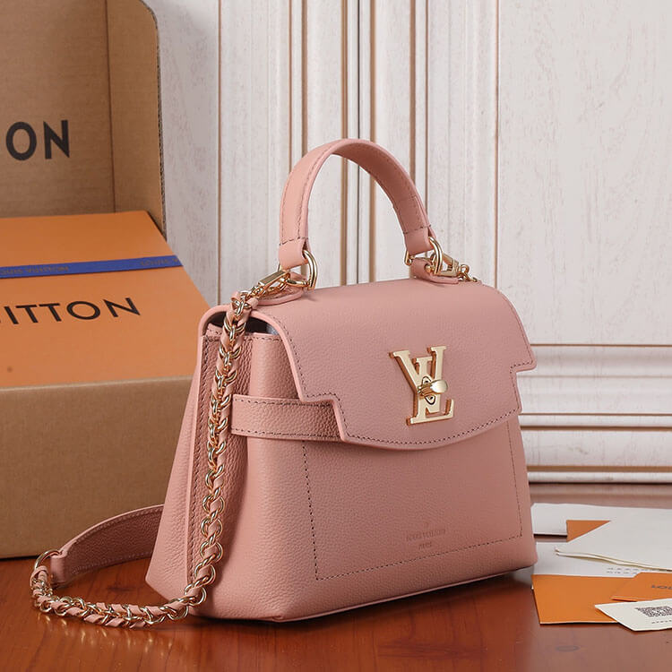 Replica LV LockMe Ever Mini M21088 (3)
