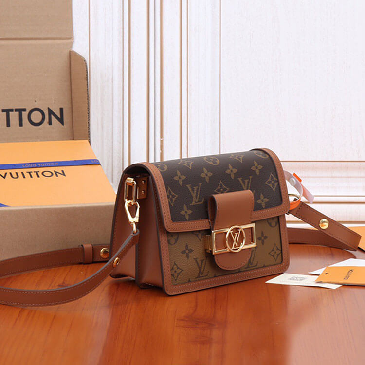 Replica LV Mini Dauphine Handbag M44580 (3)