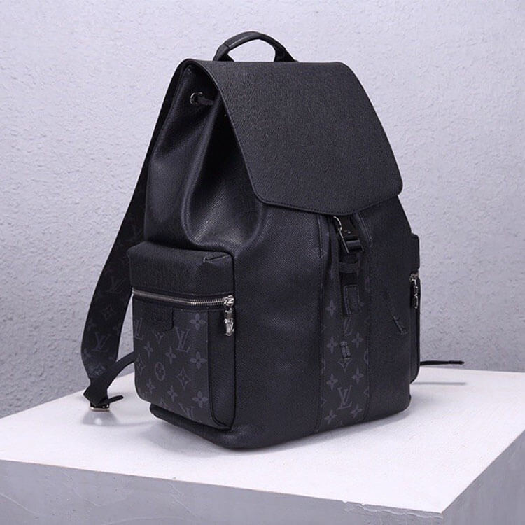 Replica LV Outdoor Backpack M30417 (3)