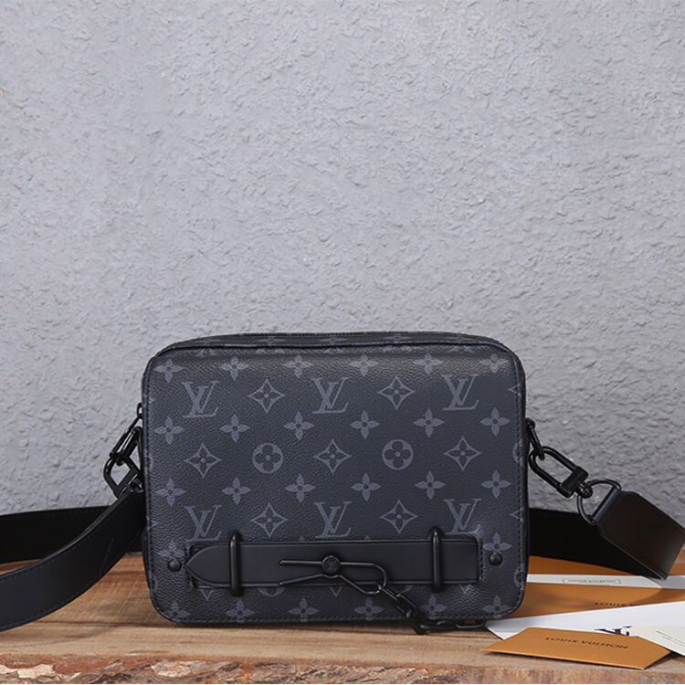 Replica LV Steamer Messenger M45585 (2)