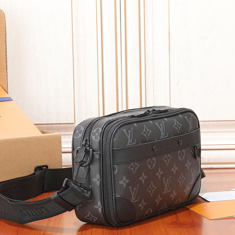 Replica LV Alpha Messenger M46955 (3)