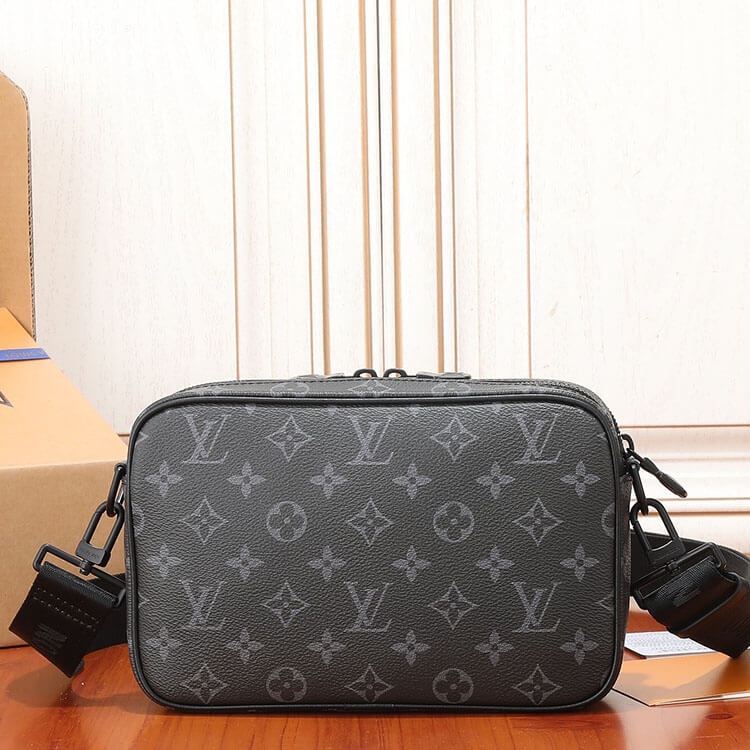 Replica LV Alpha Messenger M46955 (4)