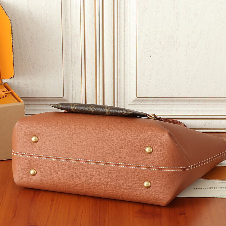 Replica LV Low Key Cabas MM M25342 (5)