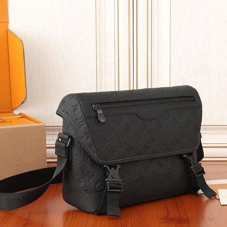 Replica LV Messenger Voyager PM M25121 (3)