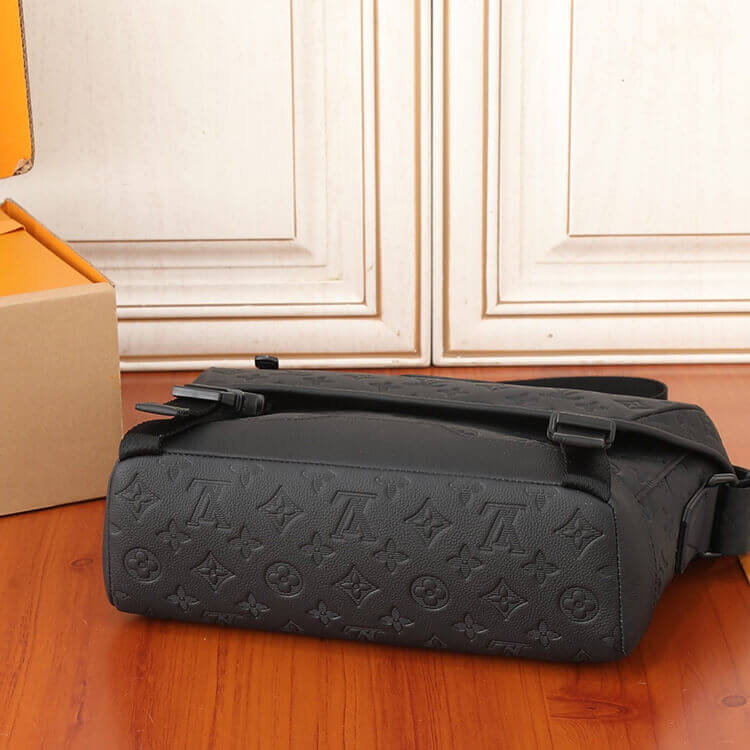 Replica LV Messenger Voyager PM M25121 (5)