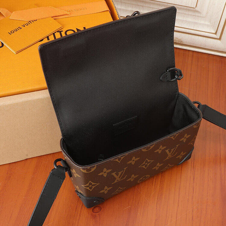 Replica LV Steamer Wearable Wallet M83613 (6)