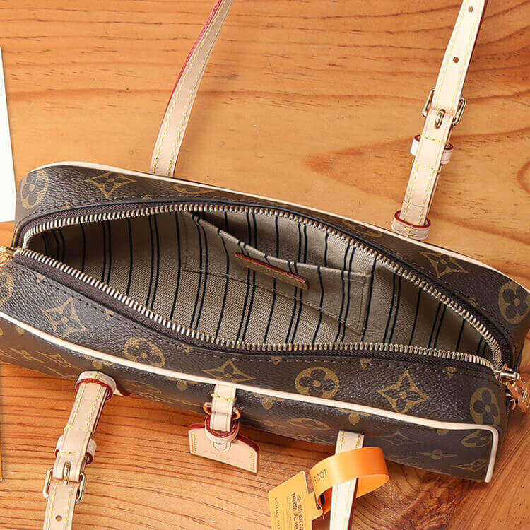 Replica LV Hang On M47031 (6)