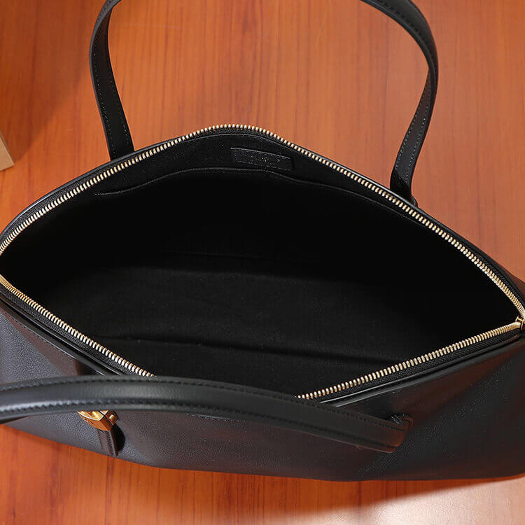Replica LV Low Key Duffle Tote M26257 (6)