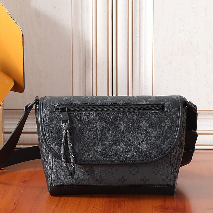 Replica LV Pulse Messenger M12681 (2)